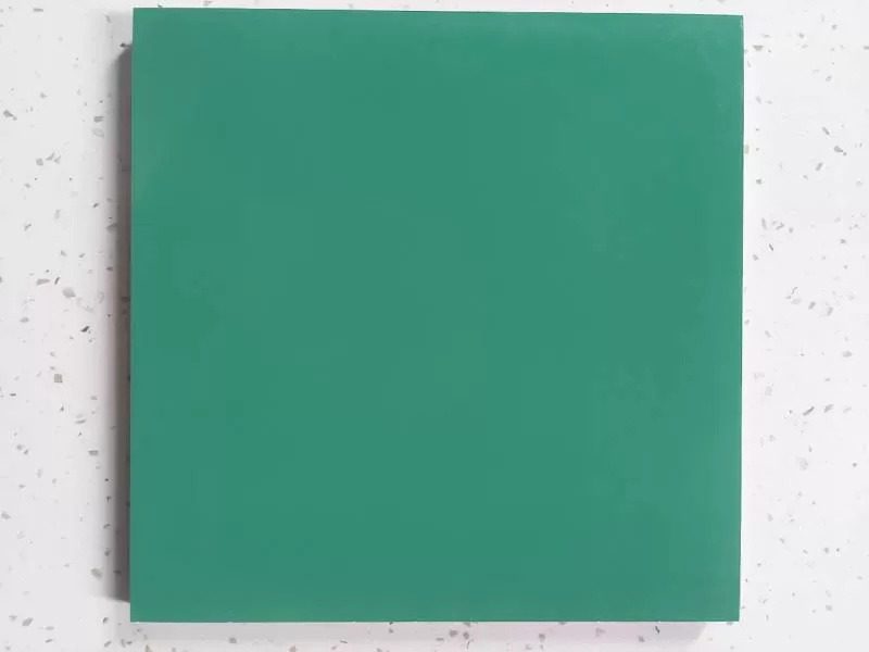 Gạch thẻ xanh vuông mờ KT 300*300 mã GT_XVM 