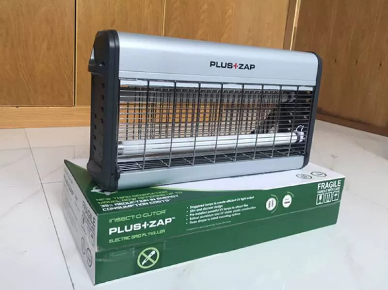 Đèn Bắt Côn Trùng PLUSZAP PZ3-30AL (nhôm Aluminium) 