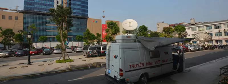 Thiết kế và thi công trang âm trường quay