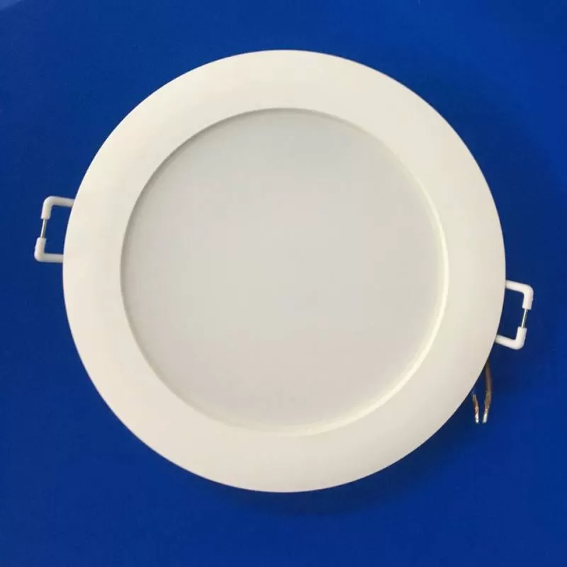 Đèn Downlight âm trần Led PILA PDN200B 11W LED9/WW/NW/CW 220-240V D125 GM ánh sáng êm dịu cho mắt