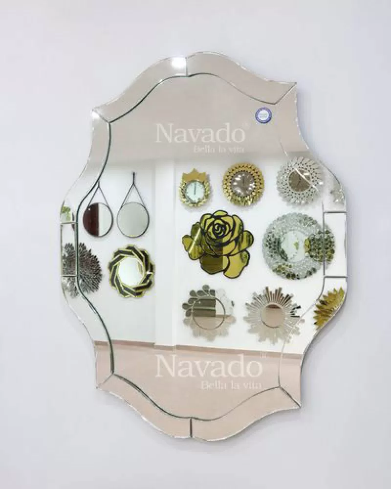 Gương trang trí treo tường phòng tắm Keva 