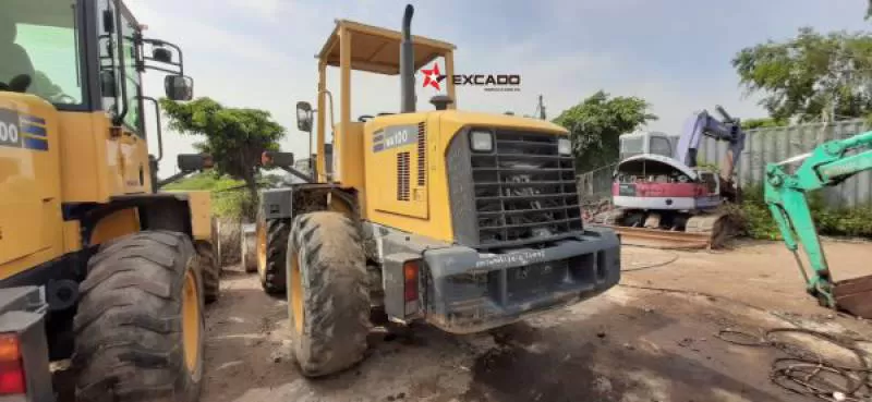 KOMATSU WA100-5, 2009, 1,3m3-Máy xúc lật đã qua sử dụng