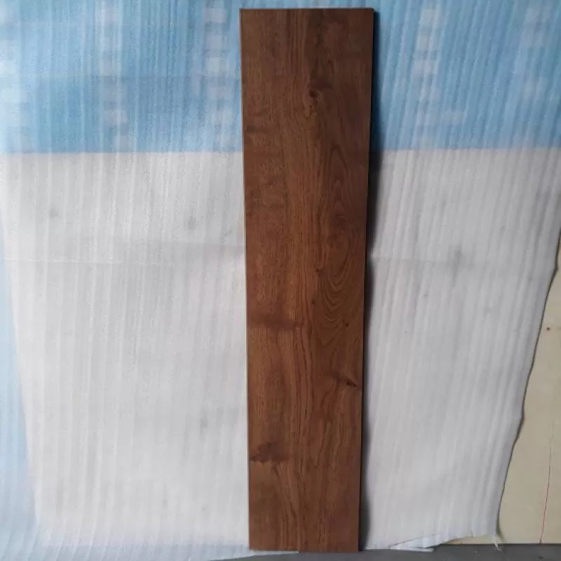 Sàn gỗ thanh lý Thaiflor E86