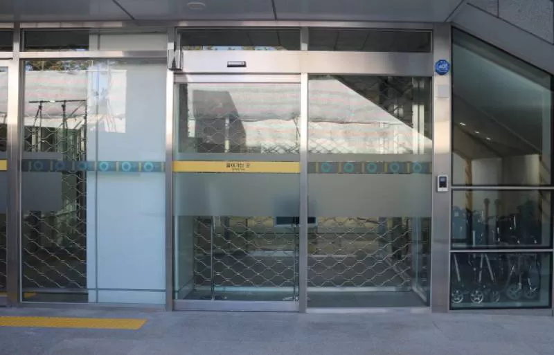 Cửa trượt tự động NABCO DSN-150