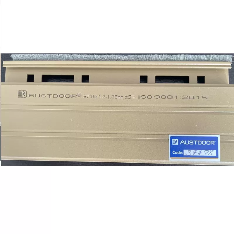 Cửa cuốn khe thoáng Austdoor Supera S7