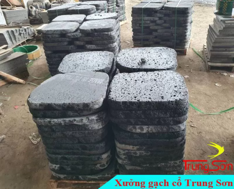 Đá ong bước chân sân vườn