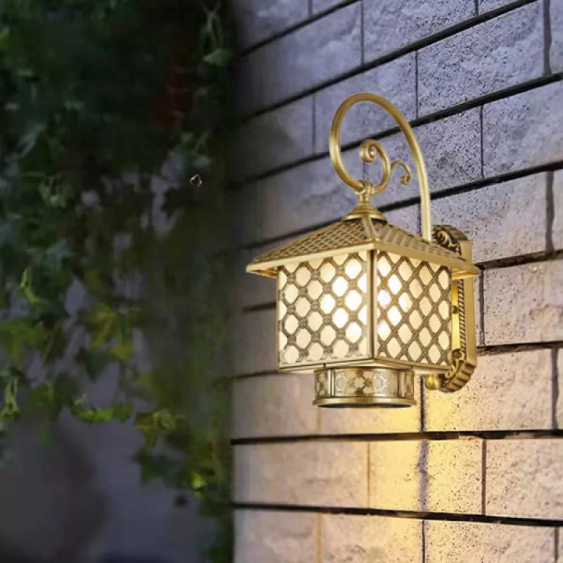 Đèn gắn tường ngoài trời H370mm HP-VD6225 nhập khẩu