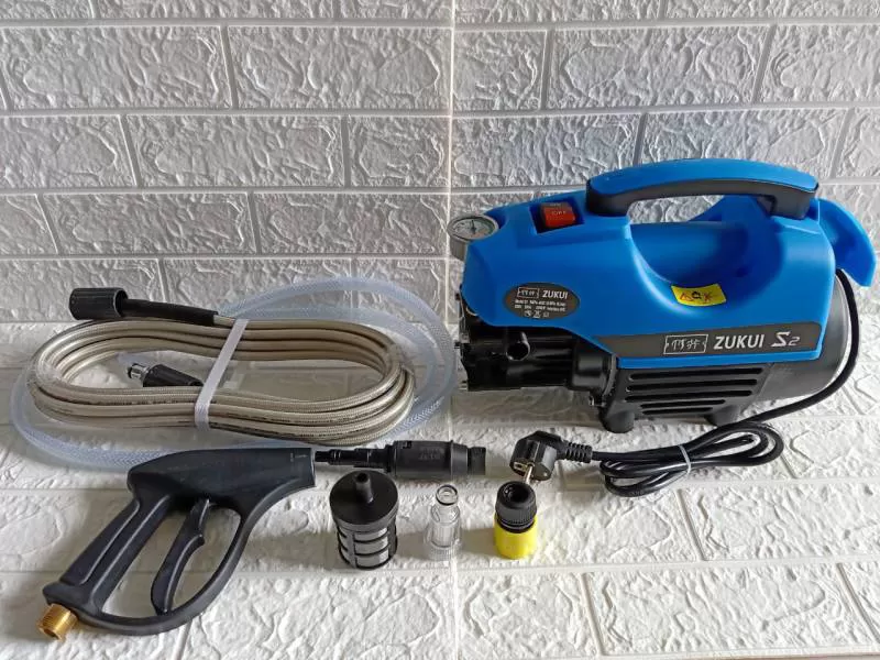 MÁY RỬA XE ZUKUIS2