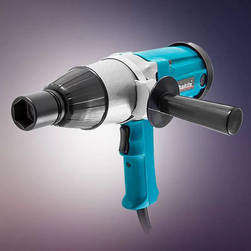 Máy siết bu lông M16-M22 Makita 6906