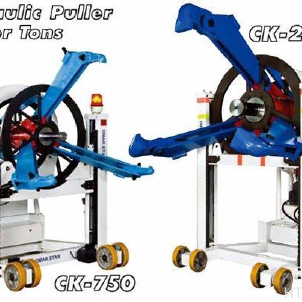 Vam thủy lực 3 chấu 220 tấn Omar Star CK-2200