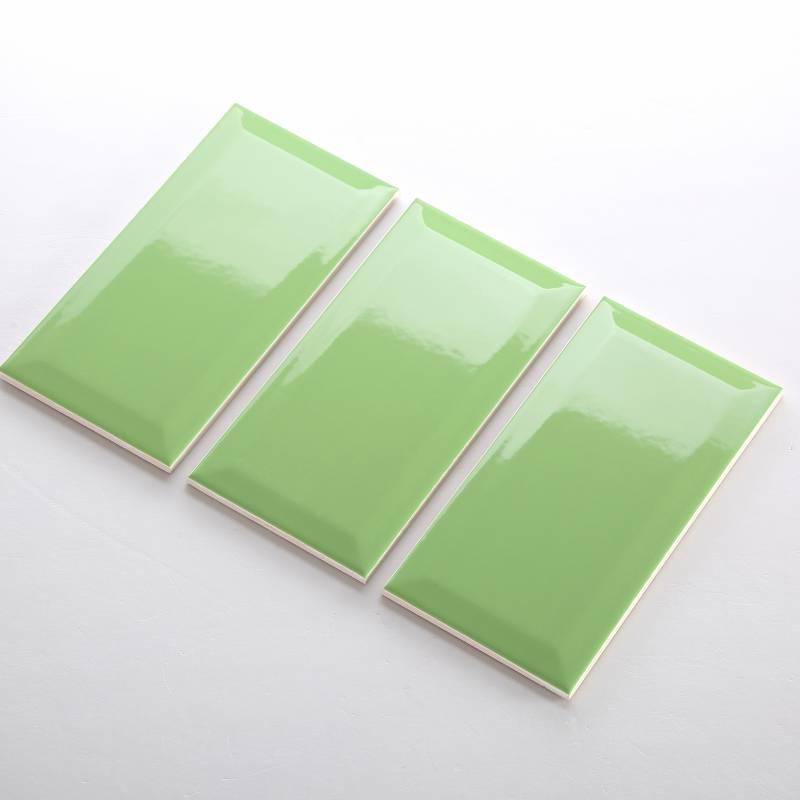 Gạch thẻ màu xanh lá bóng vát 100*200mm M1206X