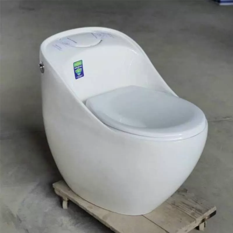 Bồn cầu trứng cao cấp trắng T173