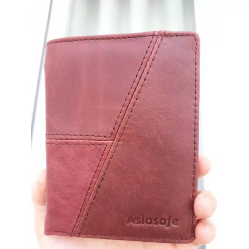 Quà tặng 01 ví da bò thật 100% khi khách mua 50 hộp khẩu trang Asia Mask