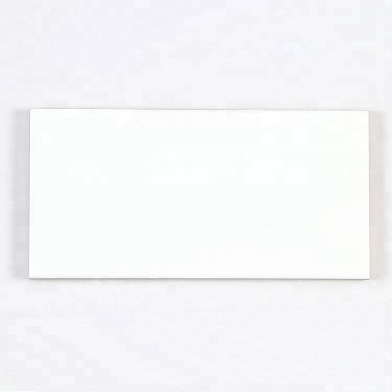 Gạch thẻ ốp tường DaiSan màu trắng men khô 100x200mm M1200Y
