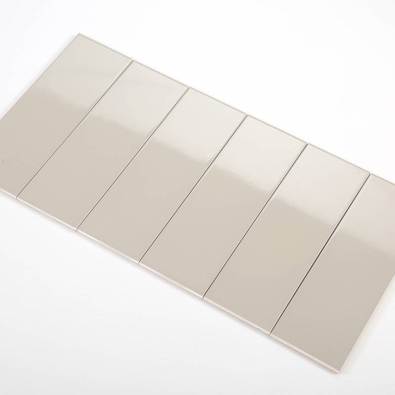 Gạch thẻ màu xám nhạt bóng phẳng 100*300mm M1302 