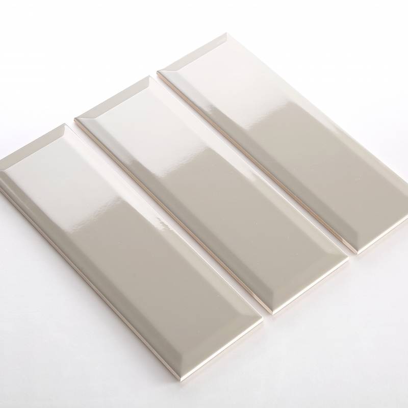 Gạch thẻ màu xám nhạt mờ vát 100*300mm M1302X