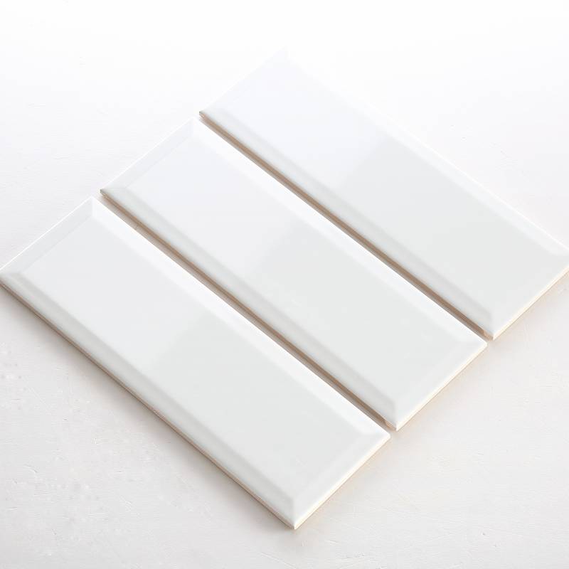 Gạch thẻ màu trắng bóng vát 100*300mm M1300X 