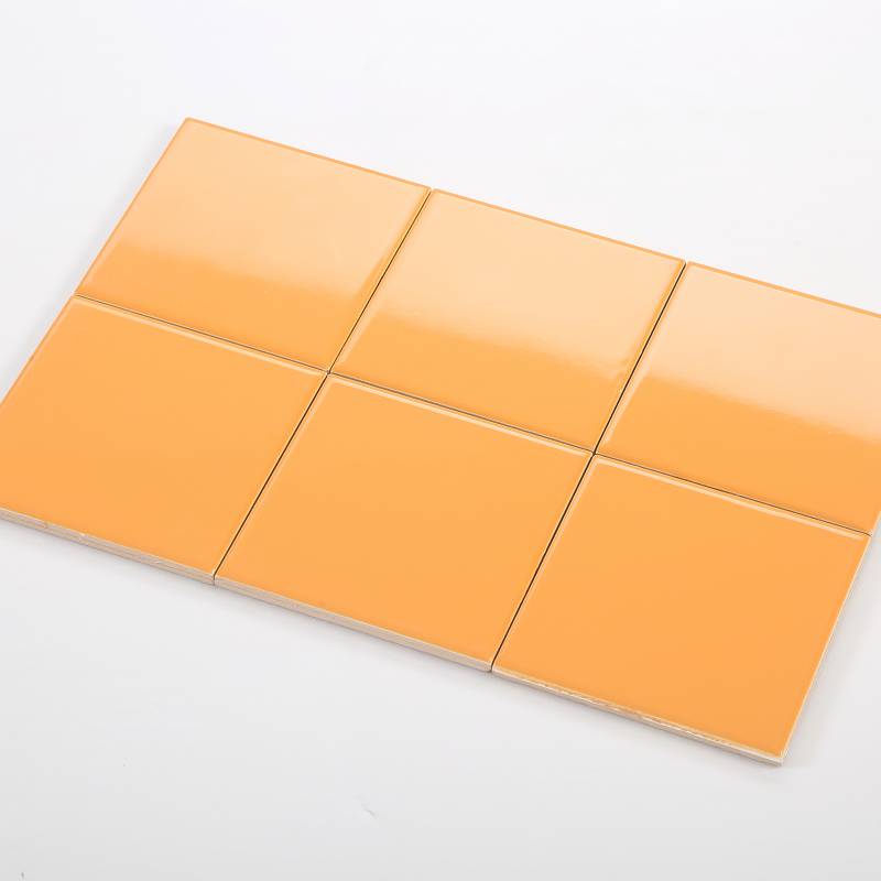 Gạch thẻ cam nhạt bóng phẳng 100*100mm M1109B 