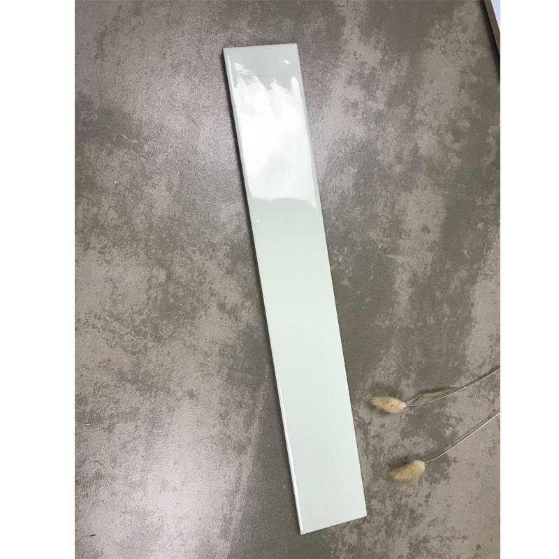 Gạch thẻ khuôn xanh lá nhạt bóng 60*400mm M60406BH