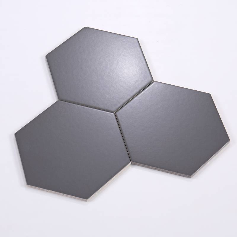Gạch thẻ lục giác xám đậm 200*230*115mm M23203