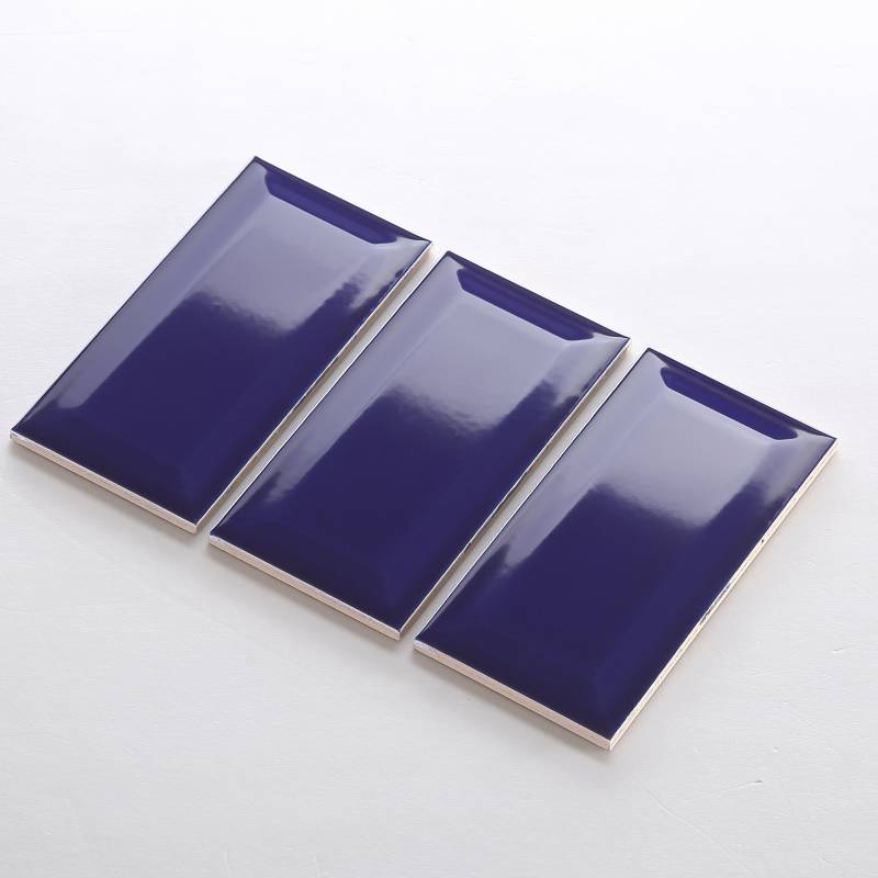 Gạch thẻ xanh dương đậm bóng vát KT 75*150mm M751508X 