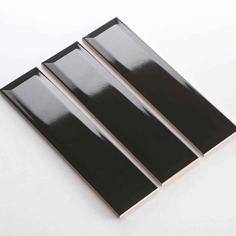 Gạch thẻ đen bóng vát KT 75*300mm M75305X 