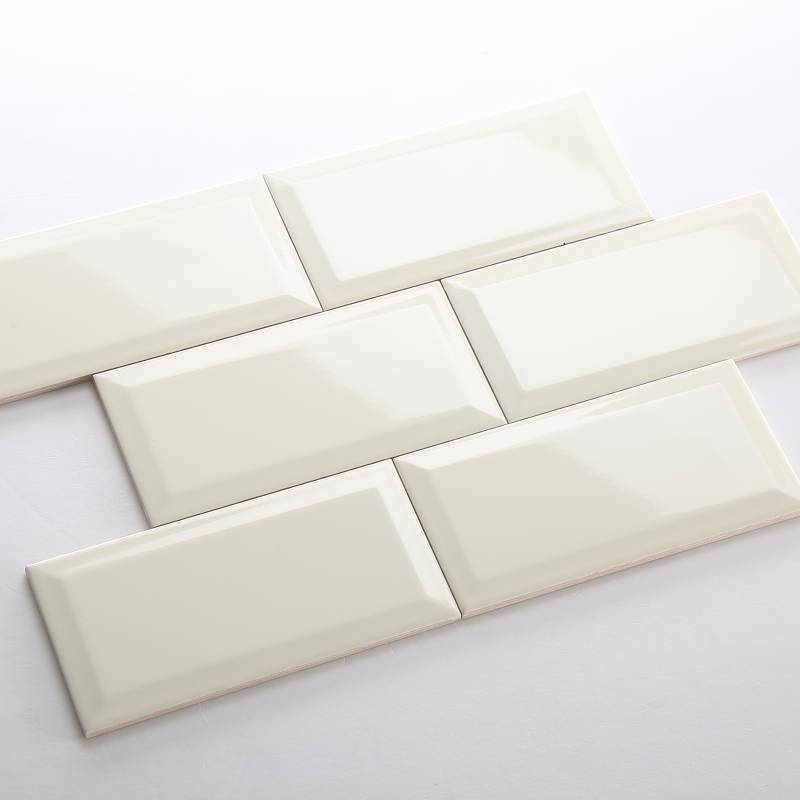 Gạch thẻ ốp tường màu be bóng vát KT 100*200mm M1201X