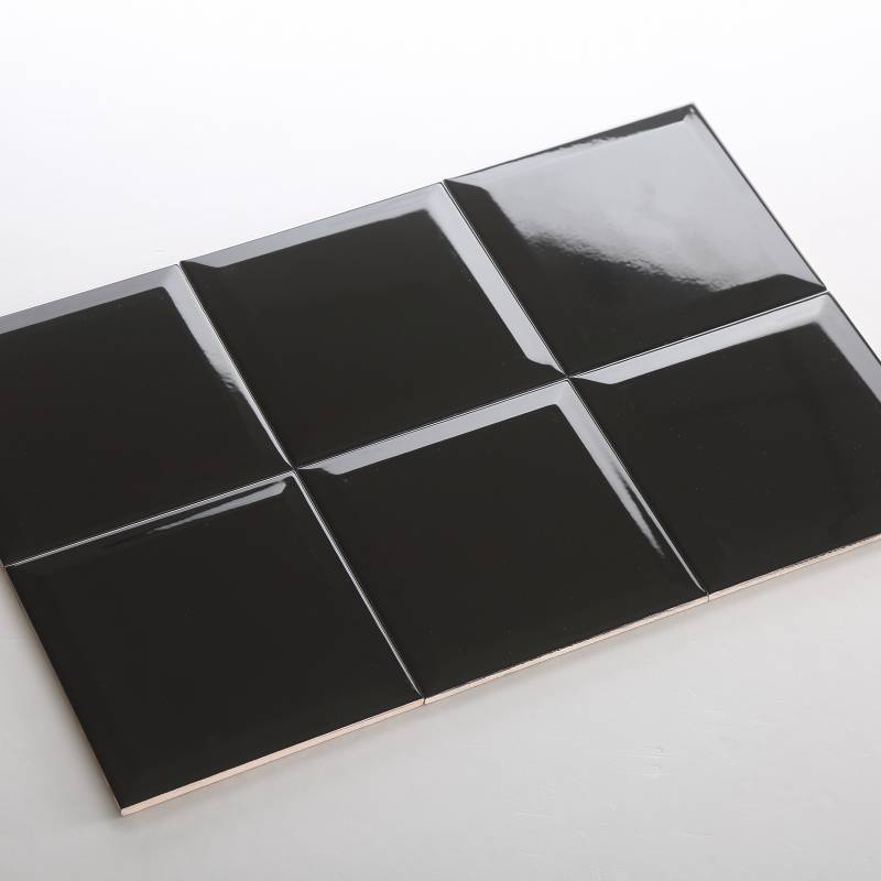 Gạch thẻ đen vát bóng KT 150*150mm M151507X