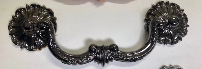 XI MẠ ĐIỆN - TAY NẮM THAU HOA VĂN NIKEN ĐEN CAO CẤP - HÀNG XUẤT PHÁP (HÀNG BÁN) Mã sp : TPHB - NĐ2021002 Giá : Liên hệ