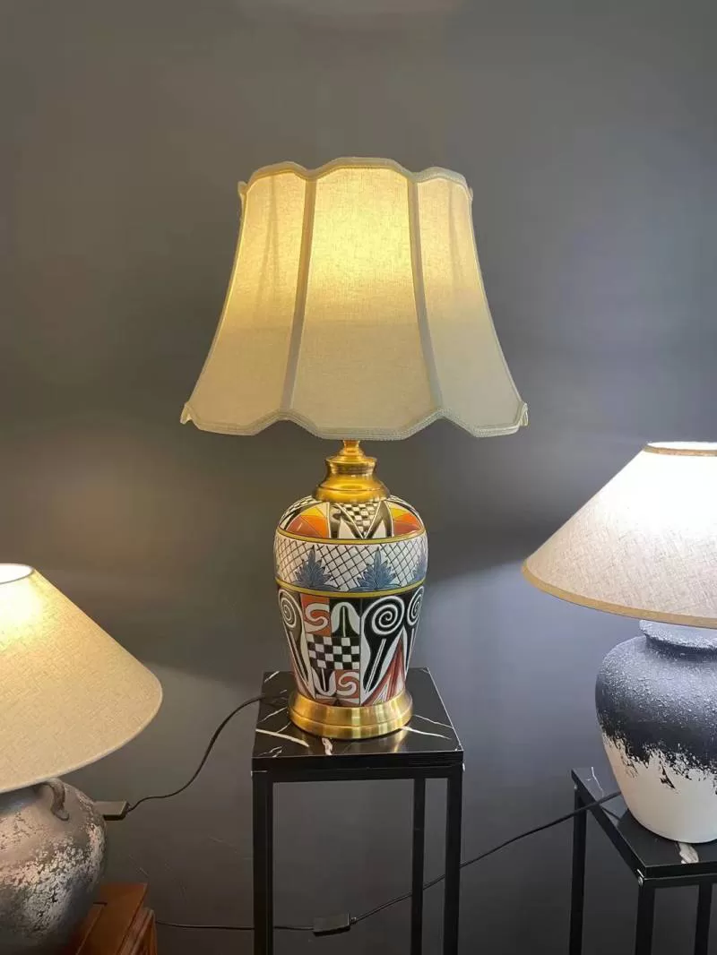 Đèn để bàn HTB-90