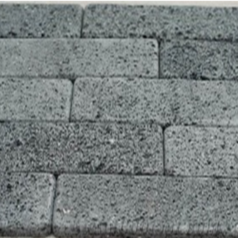 Đá xám cổ bo tròn cạnh 105 AE02