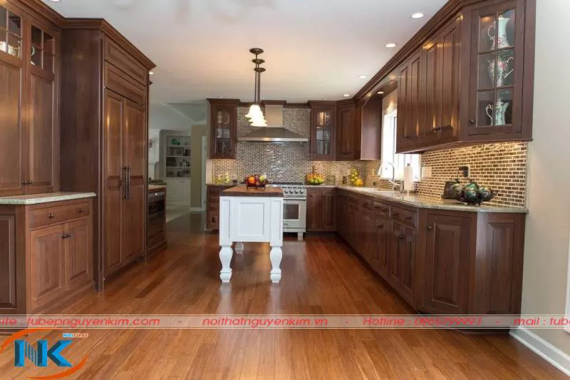 Tủ bếp gỗ giáng hương – TBGH01