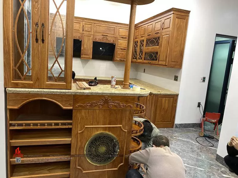 Tủ bếp gỗ gõ đỏ -TBGD04 