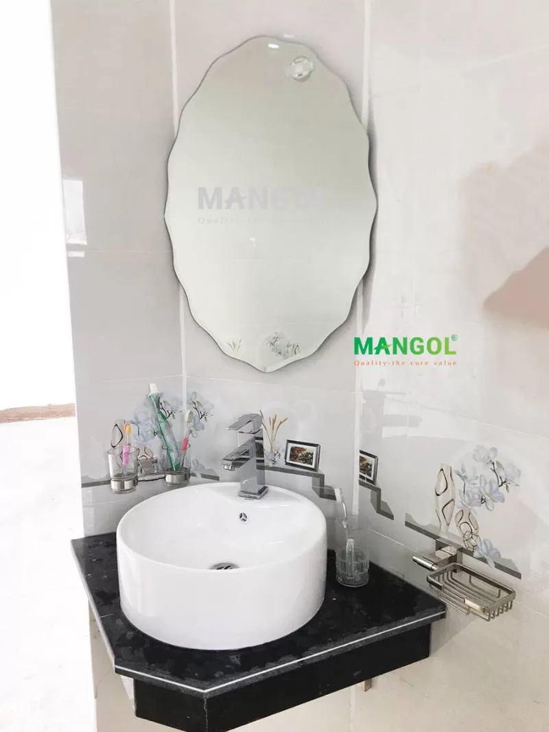 Gương Mangol lượn sóng Waves phôi bỉ 50x70 G31 I Mangol.vn