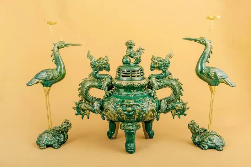 Bộ đỉnh hạc bằng sứ men Ngọc Lục Bảo - Gốm sứ Hải Long