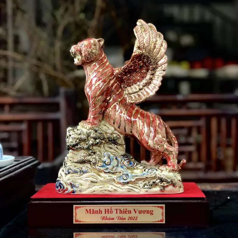 Xích Hổ Thiên Vương vẽ vàng kim - Hổ Mọc Thêm Cánh - Nhâm Dần 2022