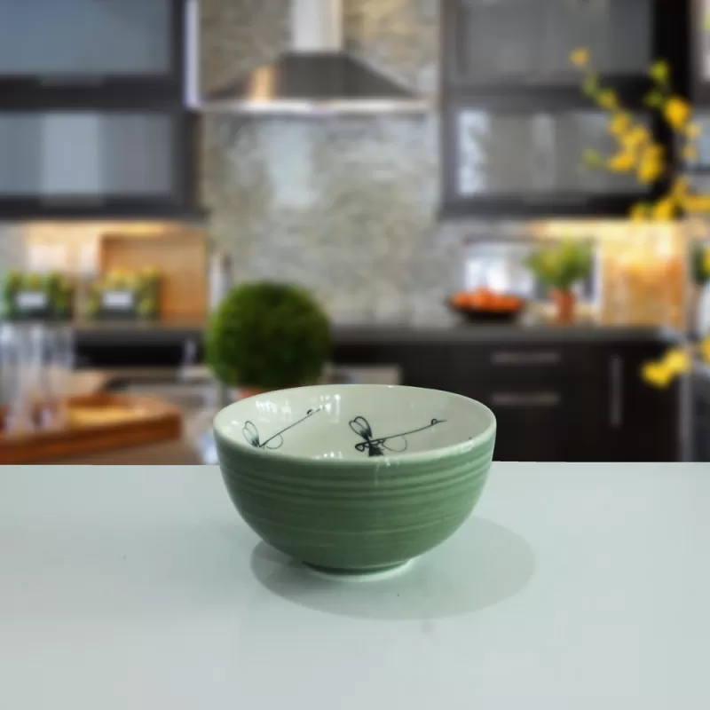 Bát ăn cơm men xanh đồng vẽ chuồn