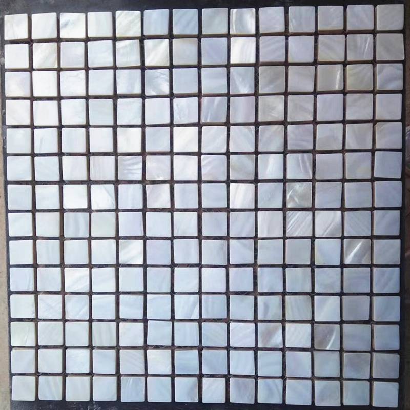 Gạch mosaic màu sắc hỗn hợp ngọc trai BB807