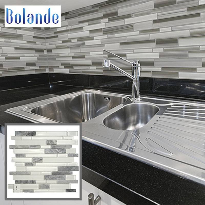 Gạch Mosaic thủy tinh độ dày 8mm 300*300mm SJ8301 