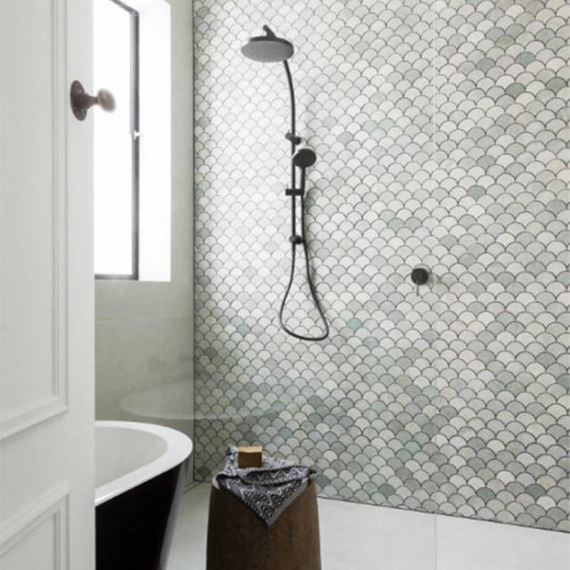 Gạch mosaic ốp tường trang trí hình dạng vảy cá màu trắng 290*290mm XDL008