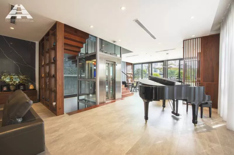 Review thang máy gia đình nhập khẩu sang trọng tại Vinhomes