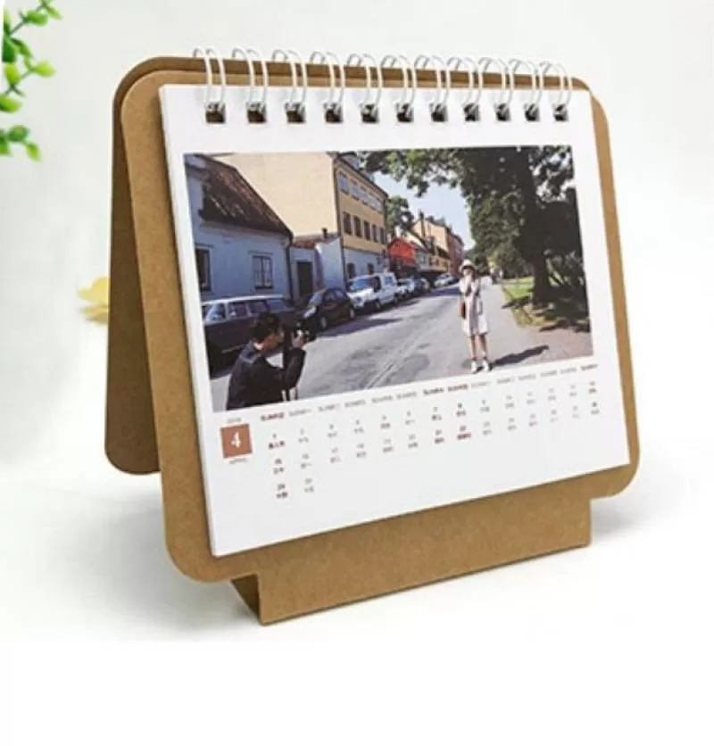 Lịch để bàn 2022 mẫu mới nhất