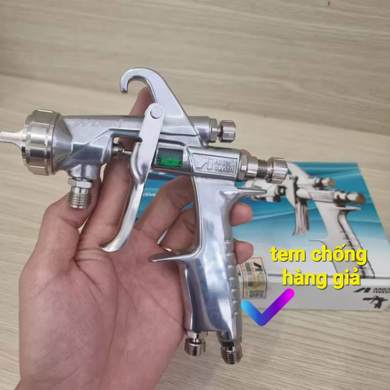 Súng phun sơn Anest IWATA W101-132P 
