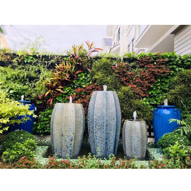 Tiểu Cảnh Chum Nước Cho Sân Vườn Nhỏ Đẹp 