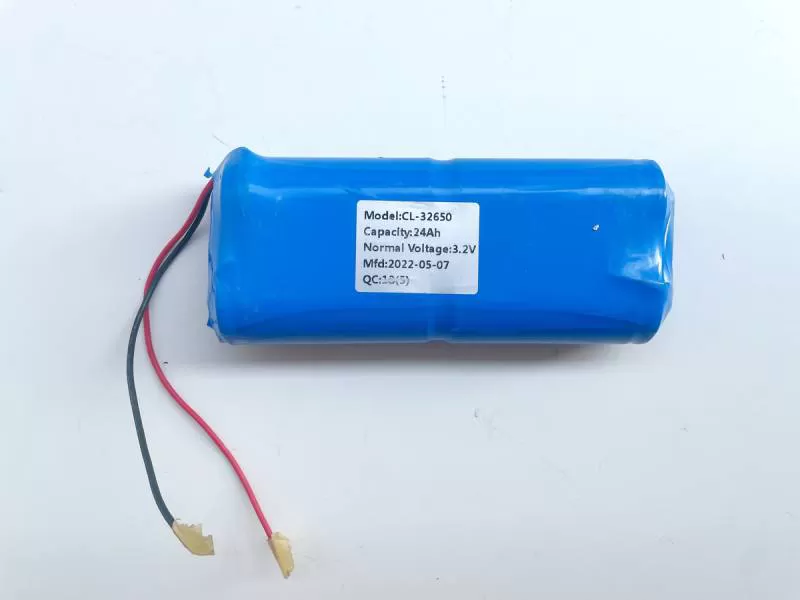 Pin Lithium 32650 (Kiểu : Dọc/ 4 quả)