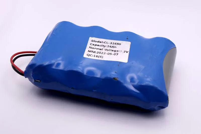 Pin Lithium 32650 (Kiểu : Ngang/ 5 quả)