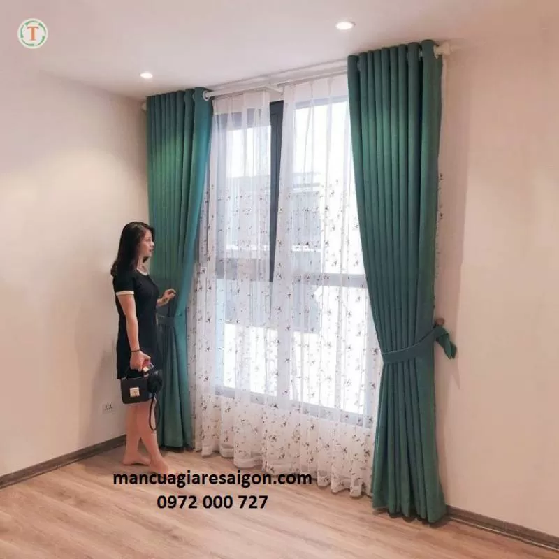Rèm phòng khách màu xanh - 19