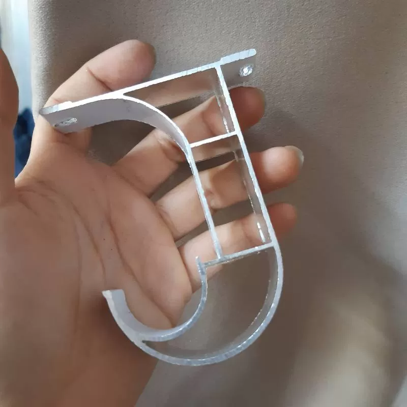 Giá đỡ treo trần – Pát trần