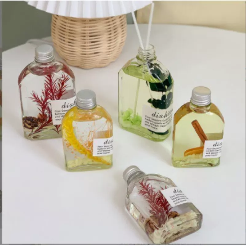 Nước Hoa Tinh Dầu Thơm Phòng Chai Dẹt 100ml (Thùng 100)