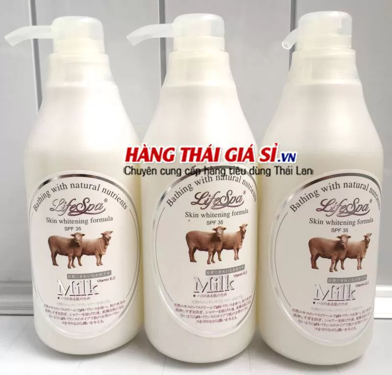 Sữa tắm trắng da Life SPA Milk 500ml 